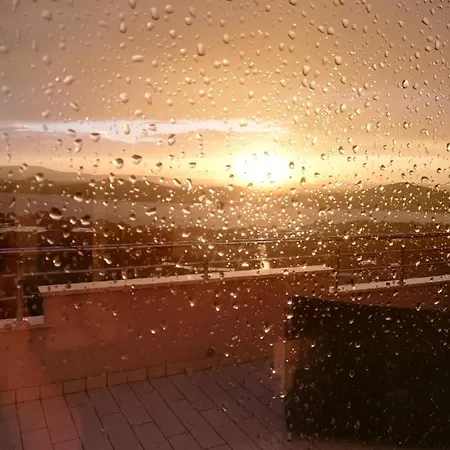 Sunset Apartment