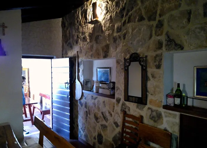 아파트 Sunset 시베니크